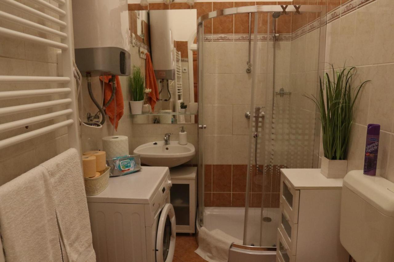 Hedi Apartman Miskolc Eksteriør bilde