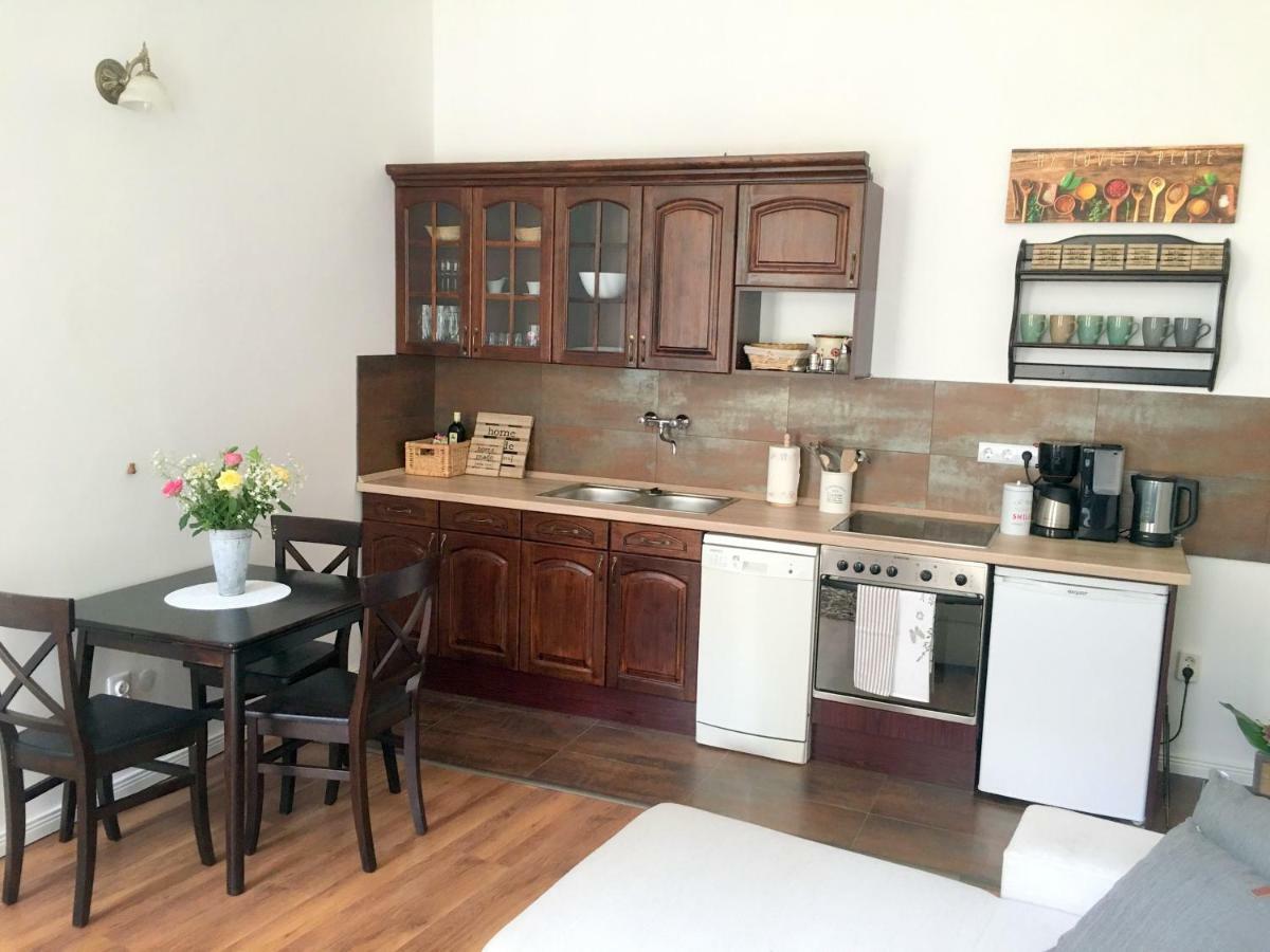 Hedi Apartman Miskolc Eksteriør bilde